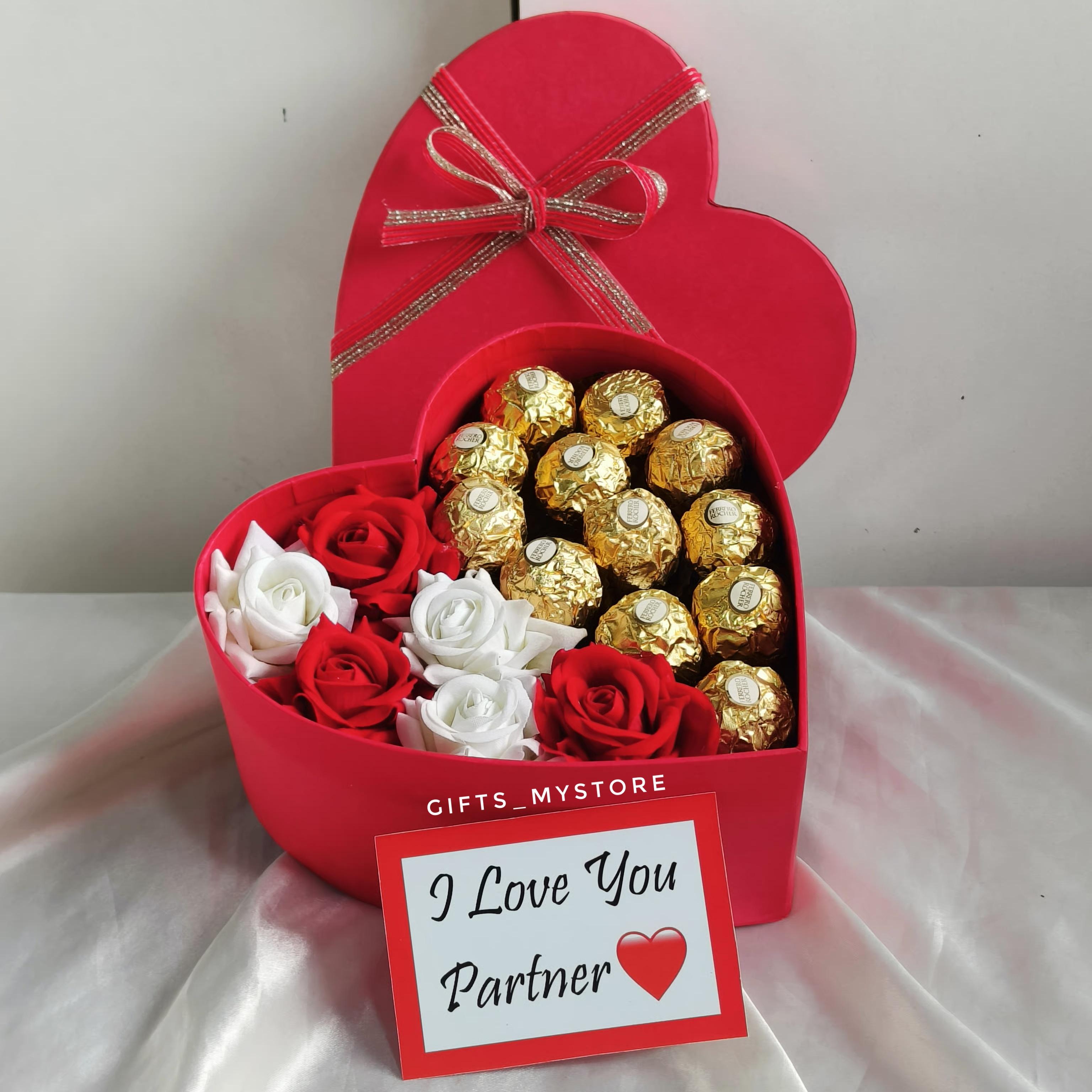 HEART FERRERO BOX